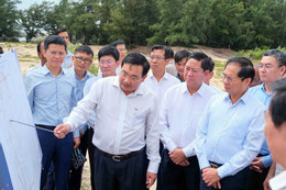 Phó Thủ tướng Bùi Thanh Sơn kiểm tra thực địa 2 dự án điện hạt nhân