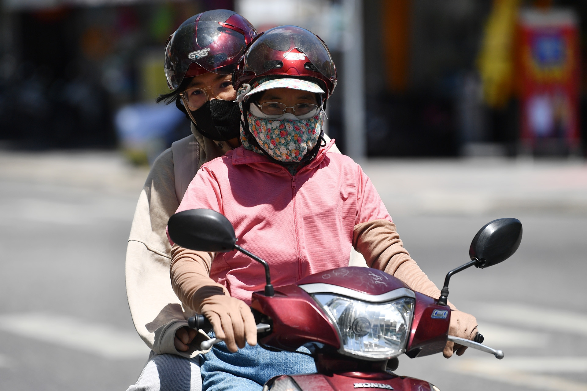 Thất thường thời tiết miền Bắc: Nắng nóng diện rộng ngay sau đợt mưa lớn