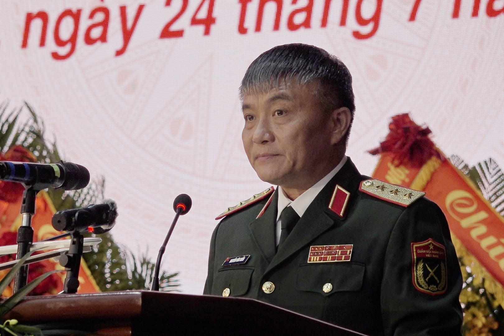 Thượng tướng Nguyễn Văn Hiền: “Bộ đội Tên lửa Phòng không càng đánh càng mạnh”