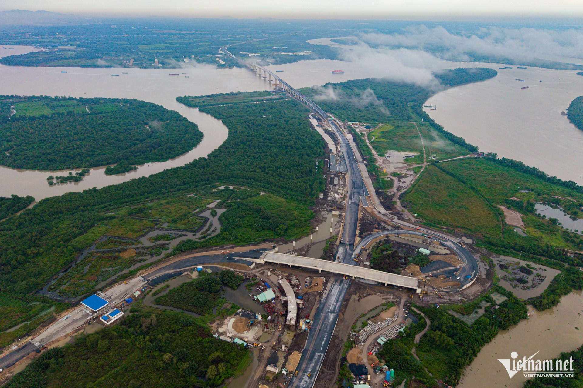W-cầu nhơn trạch Nguyễn Huế 11.jpg