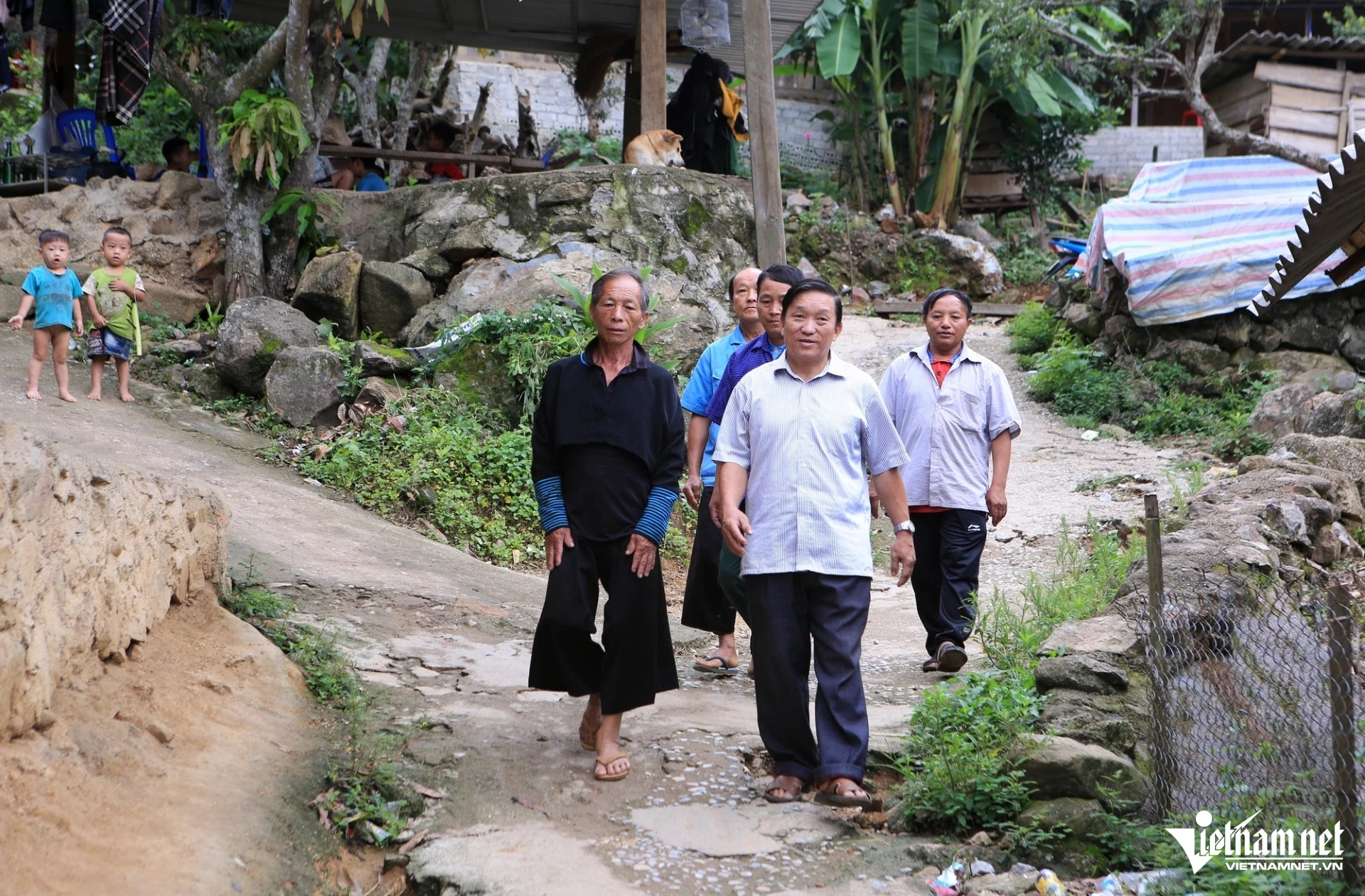 W-untitled3 98907.jpg