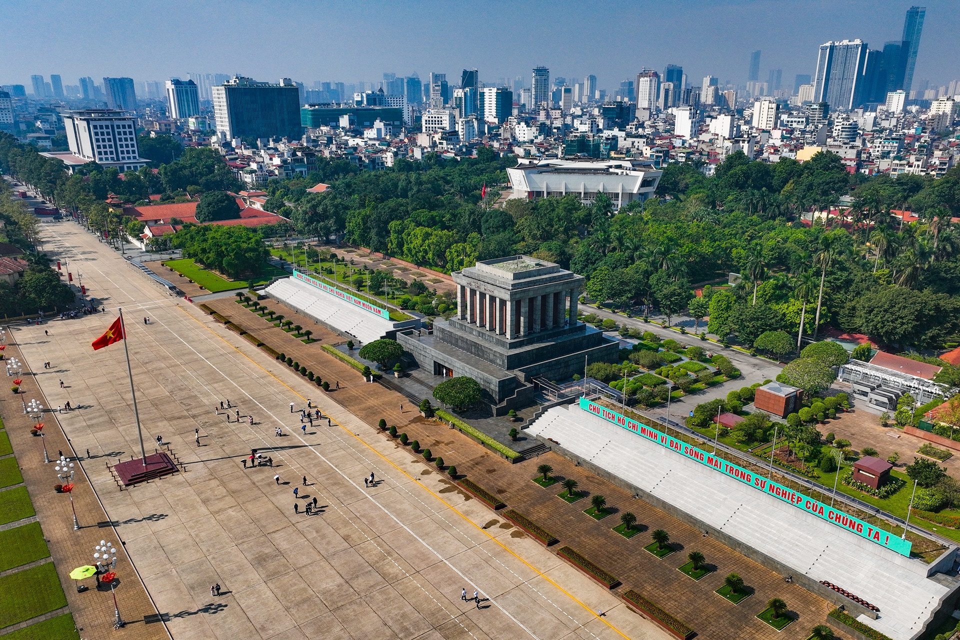 Hà Nội mở rộng đường Hùng Vương phục vụ diễu binh, diễu hành dịp 2/9