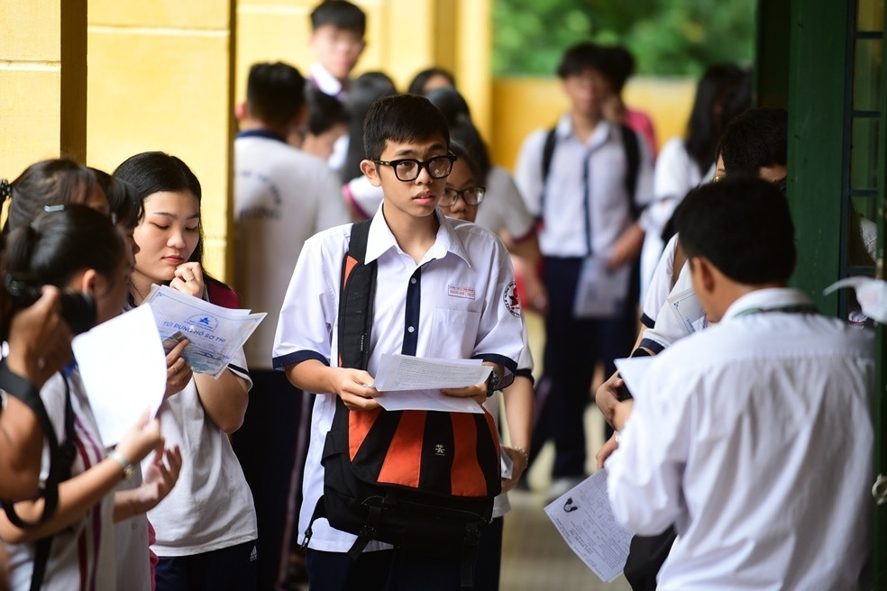 Giảm mức nộp thuế thu nhập cá nhân: Cho trừ học phí, viện phí nhưng cần có ngưỡng