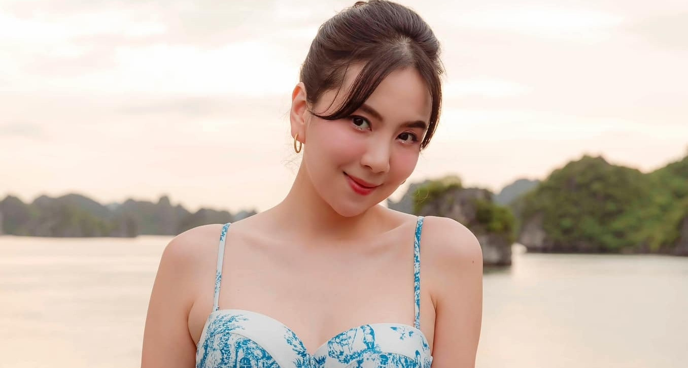 Cuộc sống của "MC đẹp nhất VTV" sau 2 lần làm d...