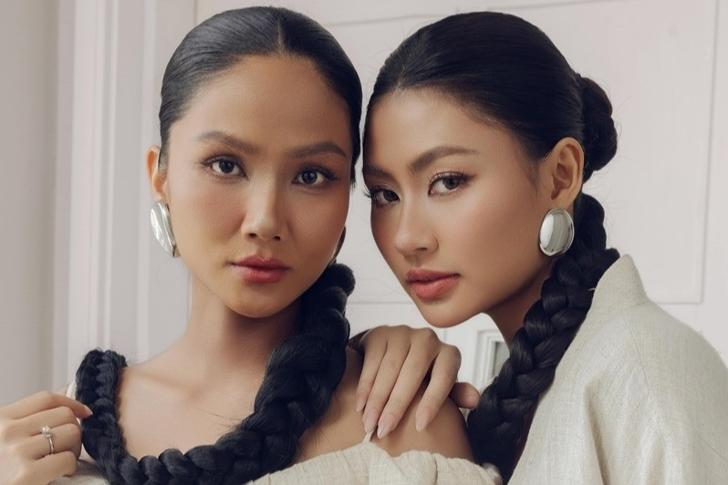 H'Hen Niê thần thái bên Xuân Hạnh, làm điều bất ngờ trước sinh con đầu lòng