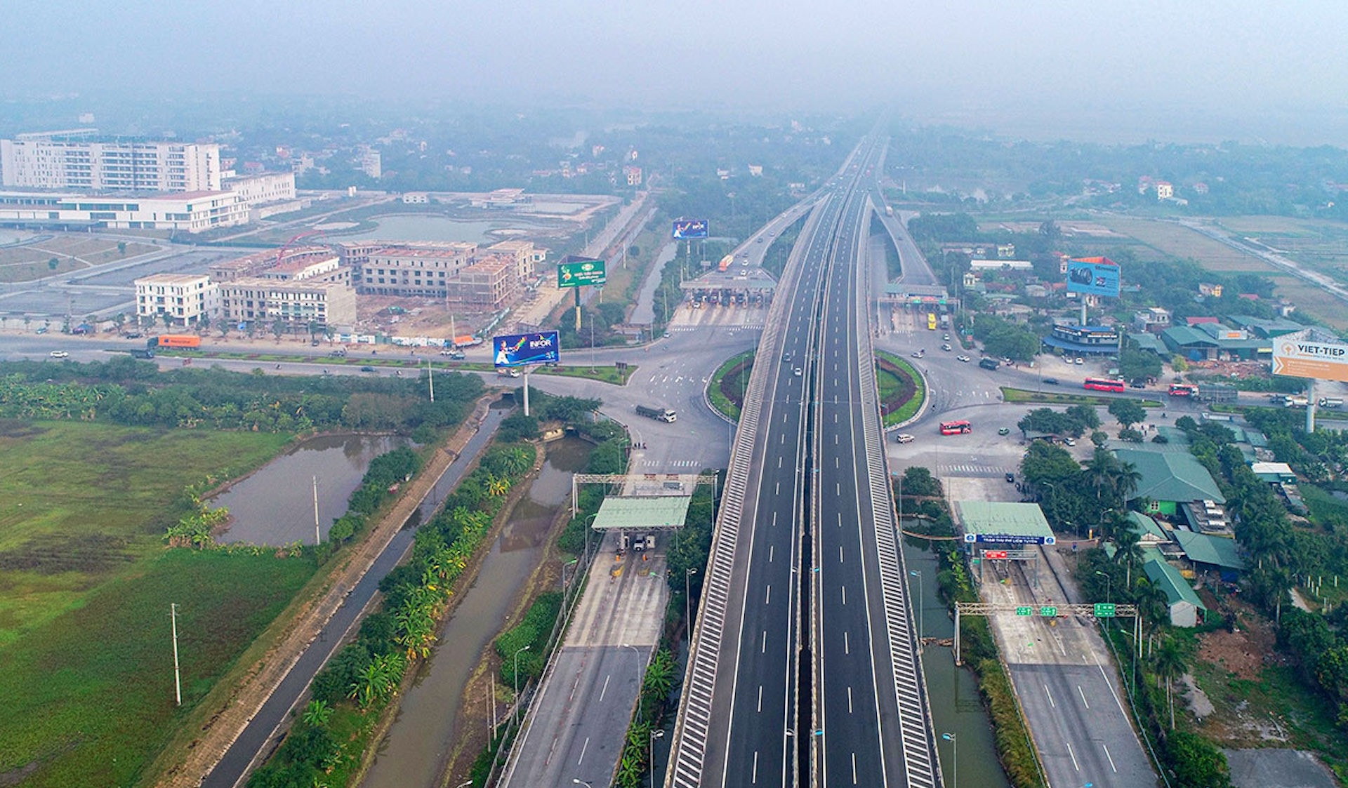 san bay ninh binh vietnamnet.jpg