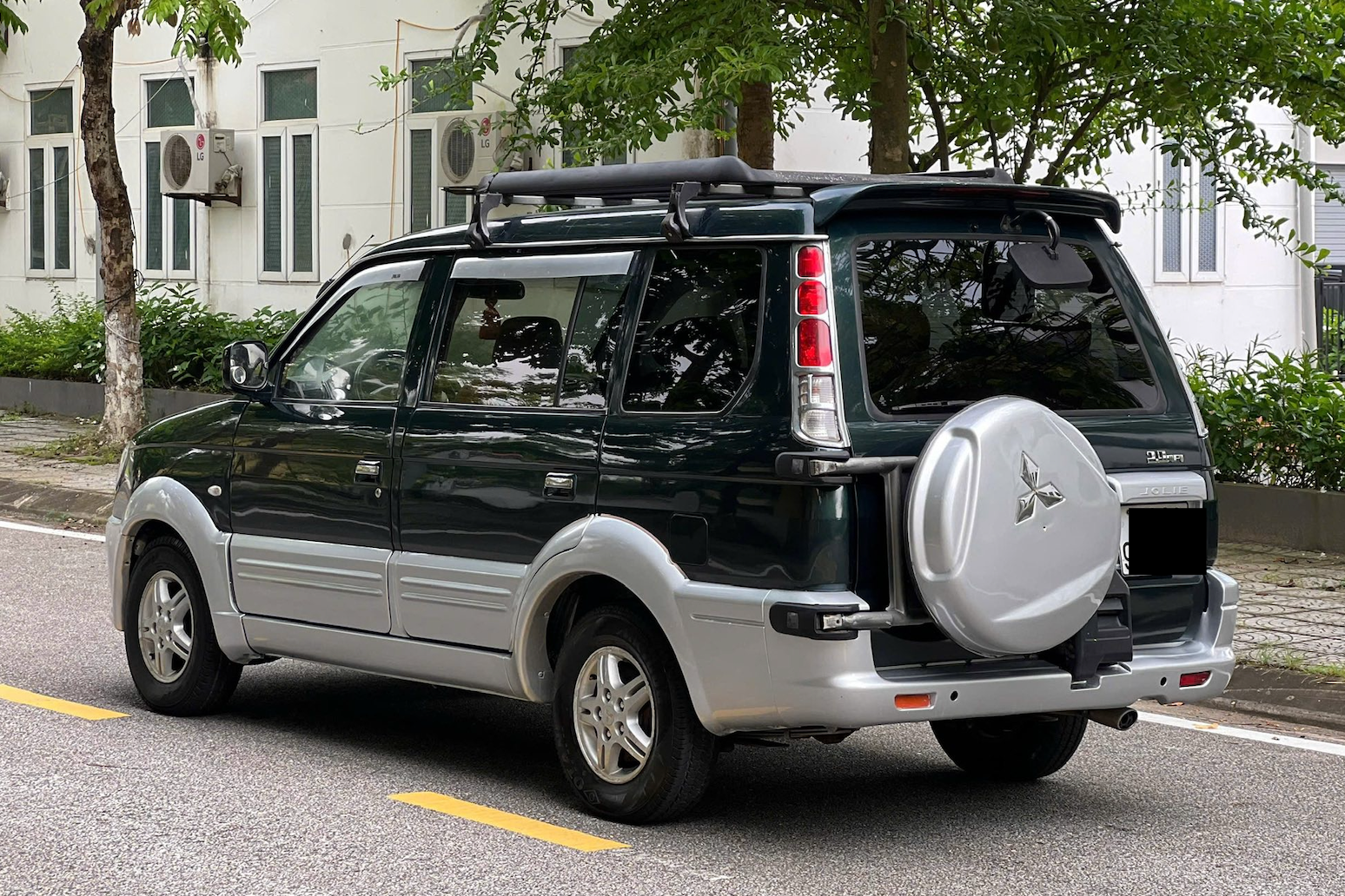 SUV cũ giá mềm dưới 100 triệu, nhiều mẫu 
