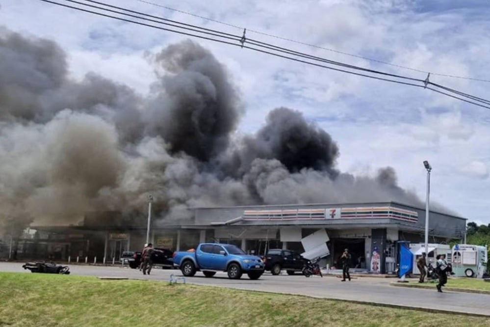 Thái Lan và Campuchia pháo kích xuyên đêm, Bangkok cập nhật thương vong về người