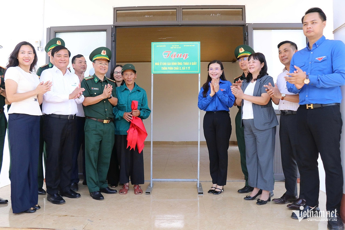 W-Trọng Bảo XNT1.jpg