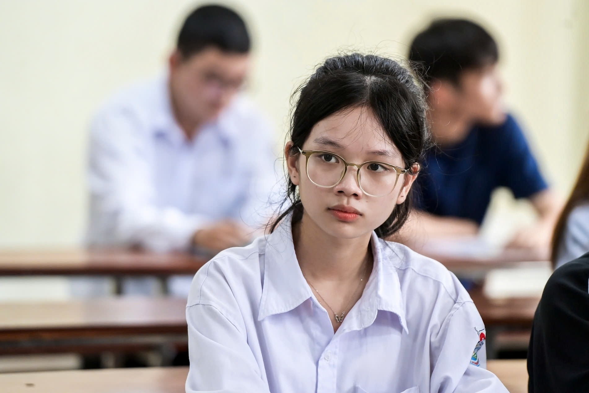 Bỏ điểm sàn, thay bằng dự báo điểm chuẩn đại học sẽ đỡ khó cho thí sinh?