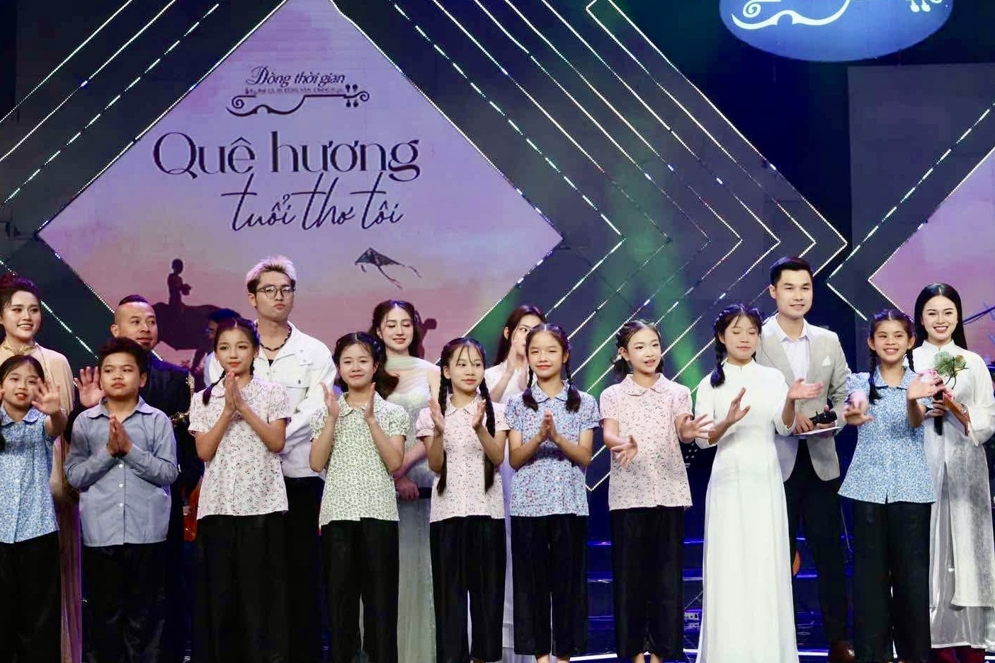 Khán giả thổn thức khi nghe lại ca khúc 'Mong ước kỷ niệm xưa' sau gần 3 thập kỷ