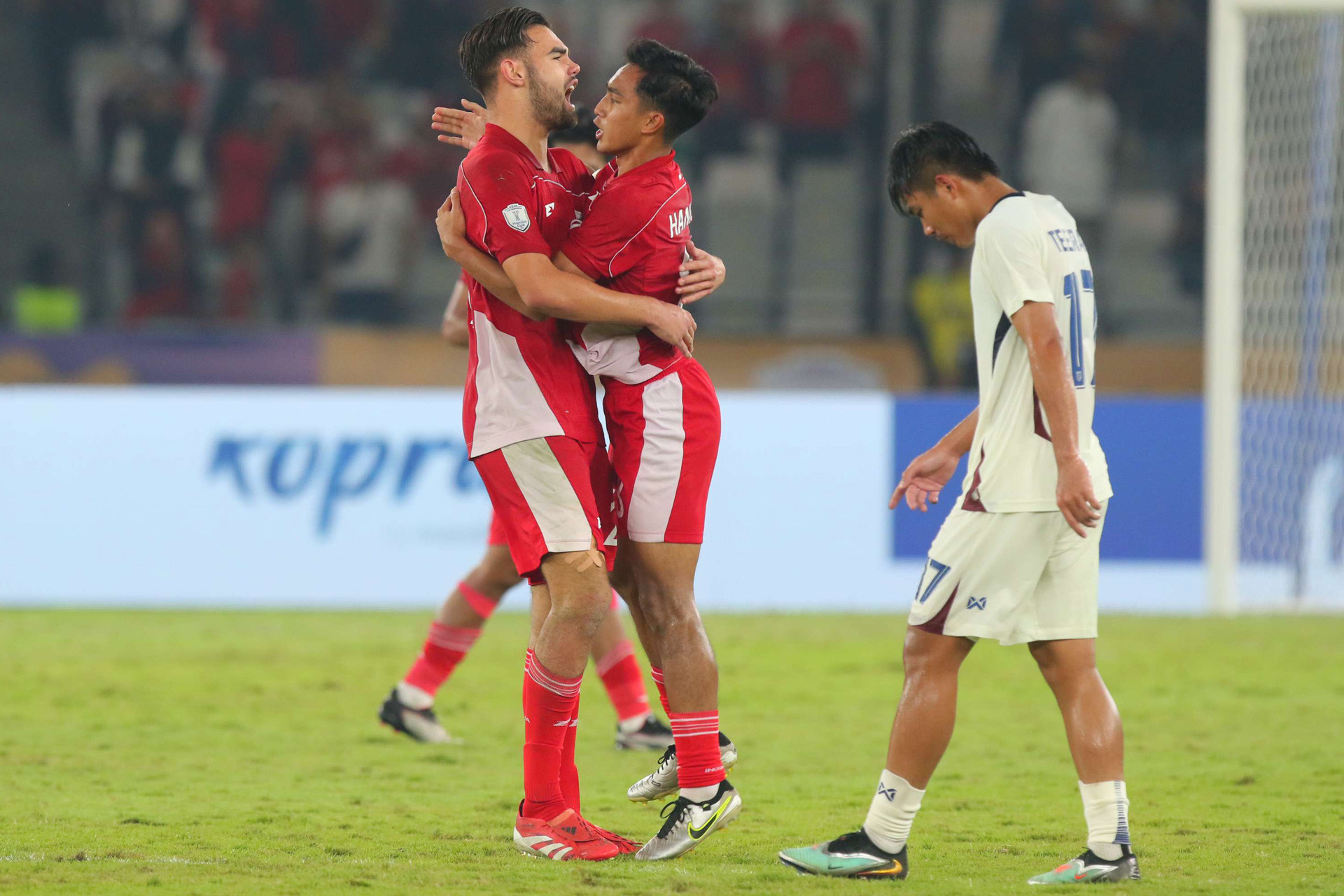 Kompas - U23 ອິນໂດເນເຊຍ U23 Thailand.jpg