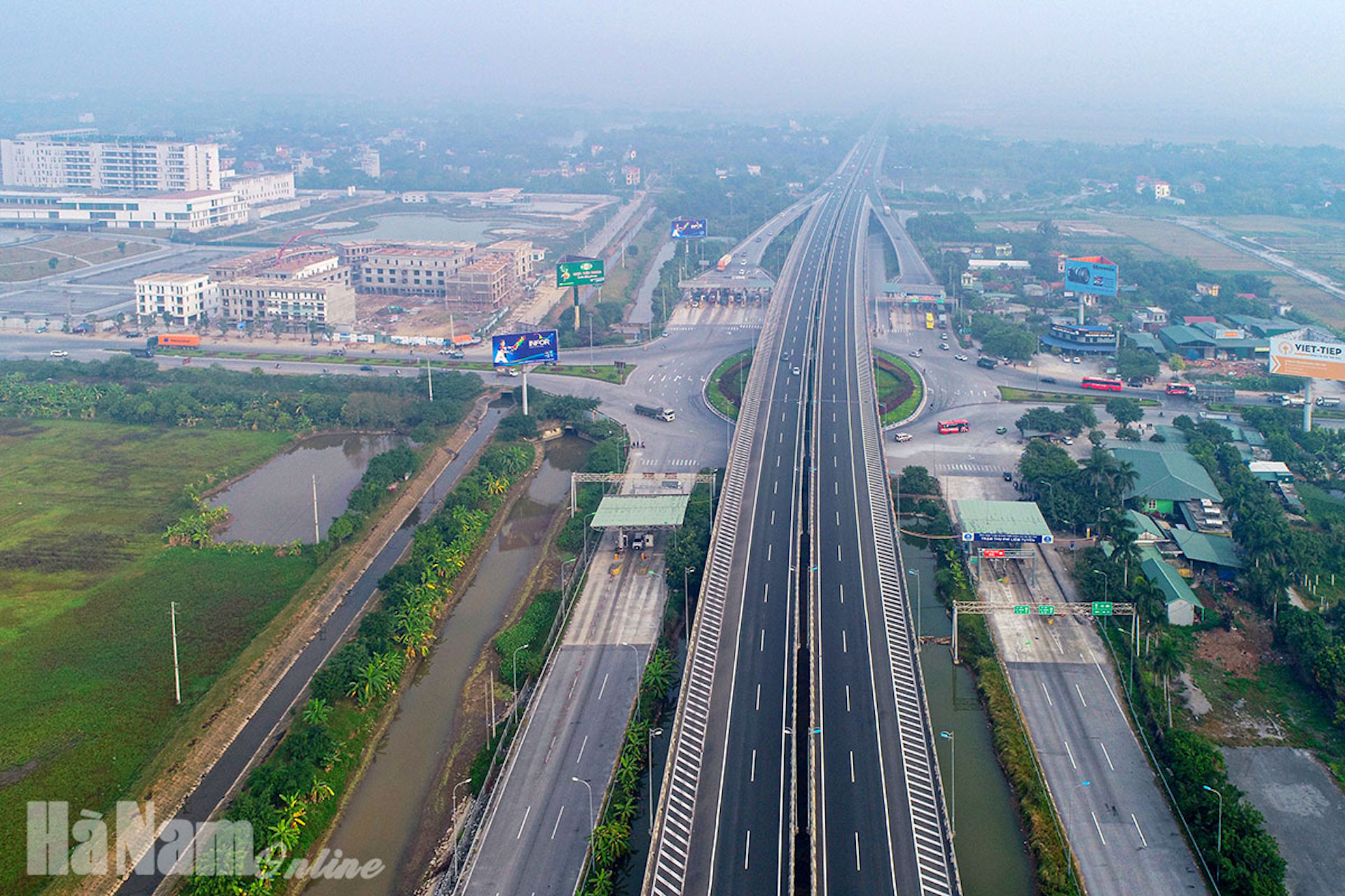 san bay ninh binh vietnamnet.jpg