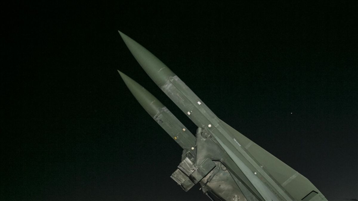 Tên lửa HAWK Phase III Ukraine.jpg