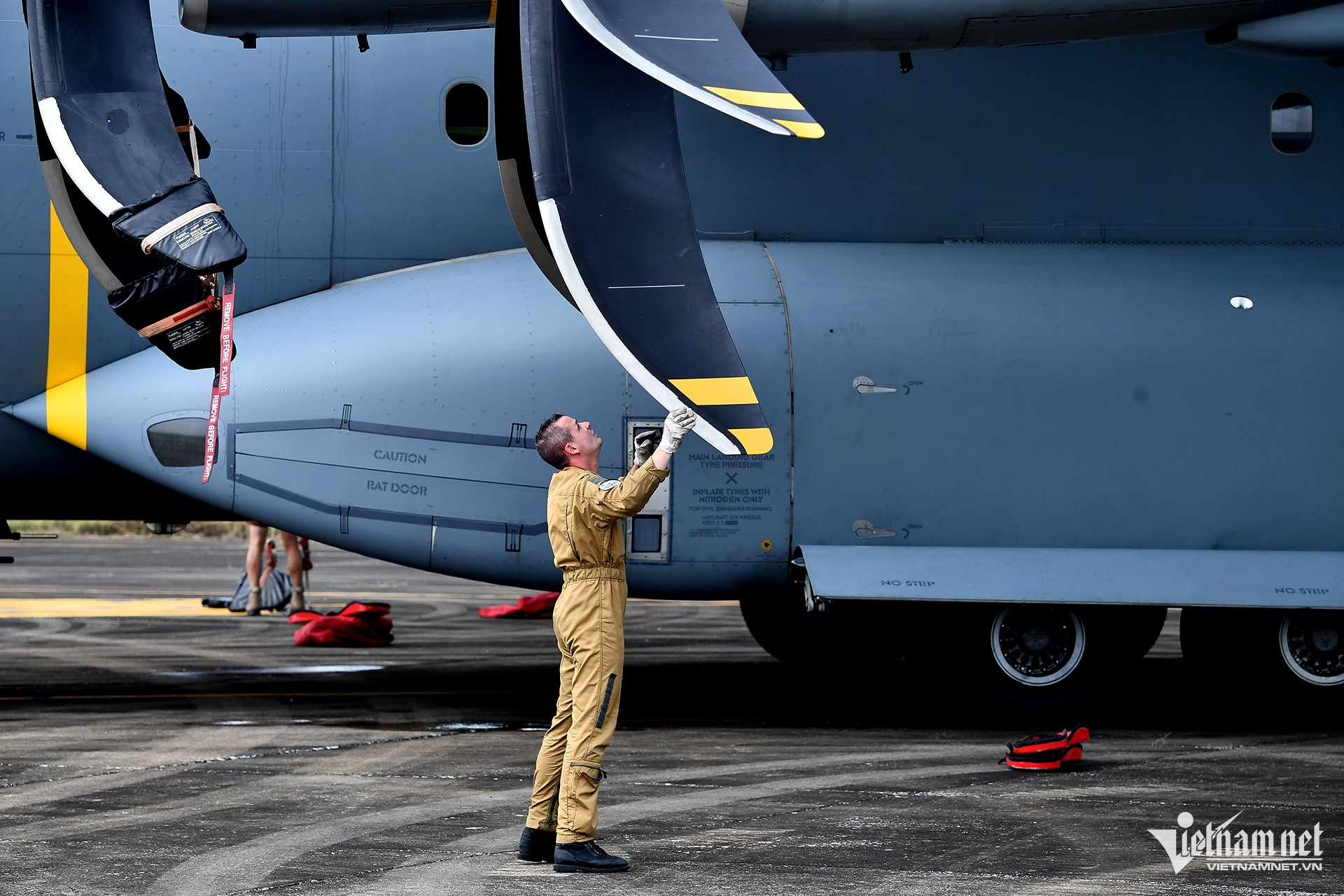 W-Airbus A400M (74).JPG.jpg