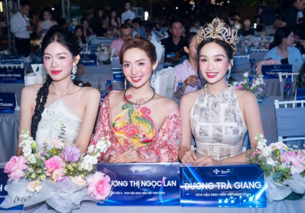 batch_tu trai sang a hau 3 nguyen linh chi a hau 2 truong thi ngoc lan hoa hau duong tra giang hoa hau sinh vien viet nam 2024 17535703462731707815949.jpg