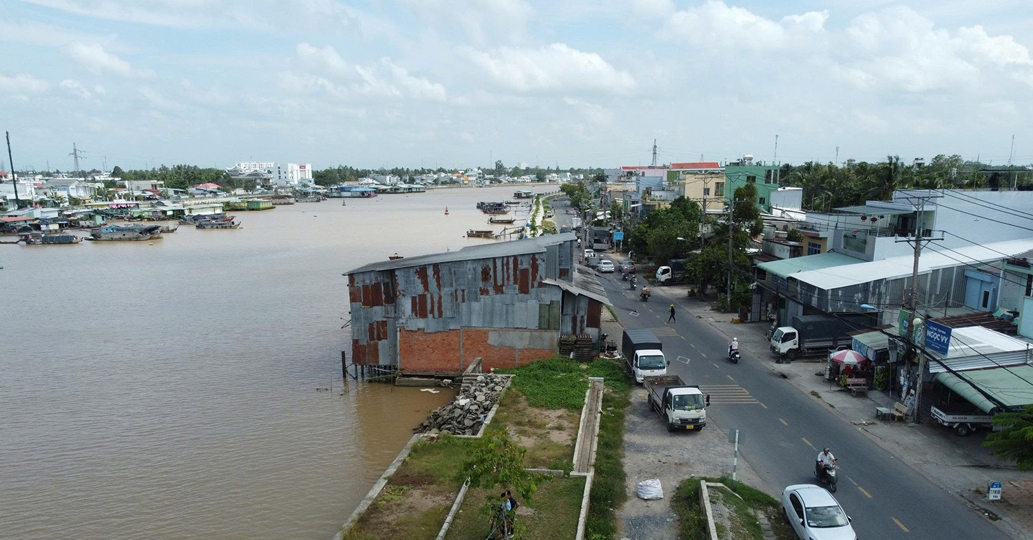 Dự án kè sông nghìn tỷ ở miền Tây ‘nằm chờ’... 11 cái gật đầu bàn giao