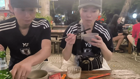 rau muống xào tỏi