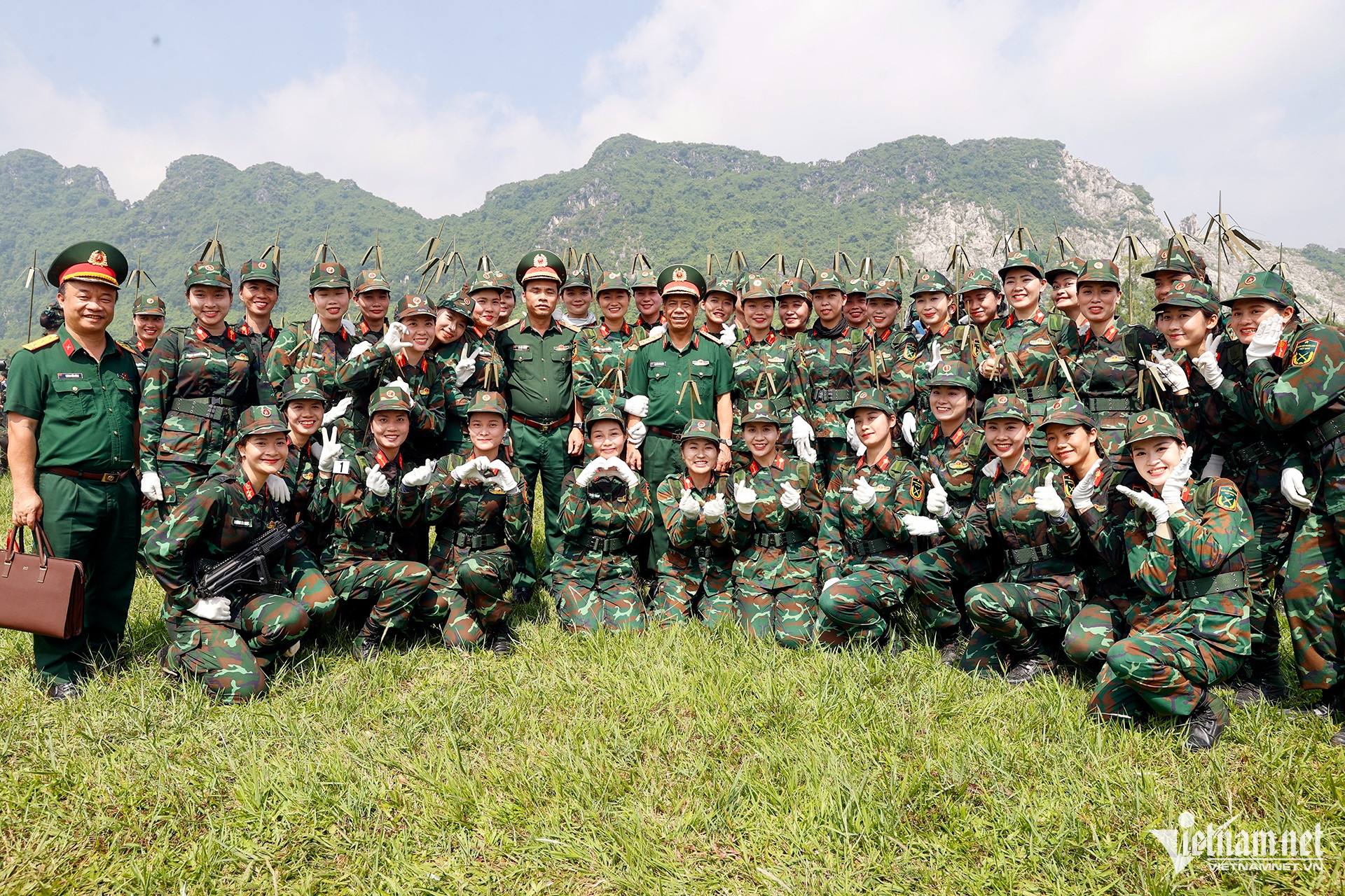 W-1_8199.jpg