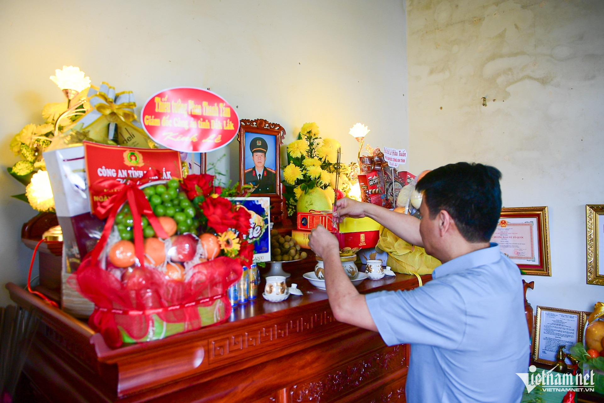 W-TN Nguyễn Huế 5.jpg