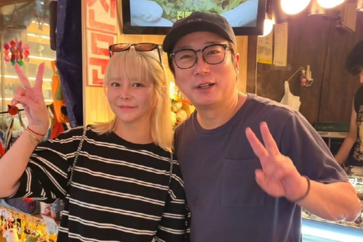 Chồng chăm vợ chạy thận 10 năm, để vợ đứng tên nhà, còn mình gánh khoản nợ