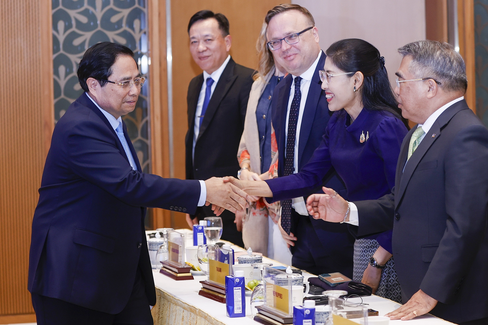 Thủ tướng: Việt Nam sẽ đăng cai APEC 2027 thành công hơn 2 lần trước