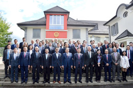 Chủ tịch Quốc hội dự tọa đàm về xây dựng, vận hành Trung tâm Tài chính quốc tế