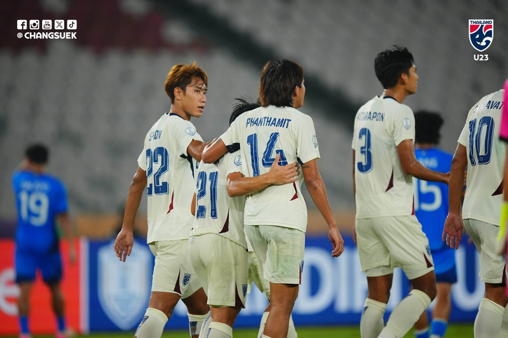 u23 thai lan vs u23 philippines 1.jpg