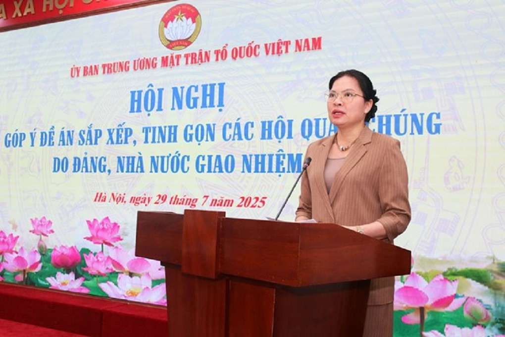 Ba Ha Thi Nga.jpg
