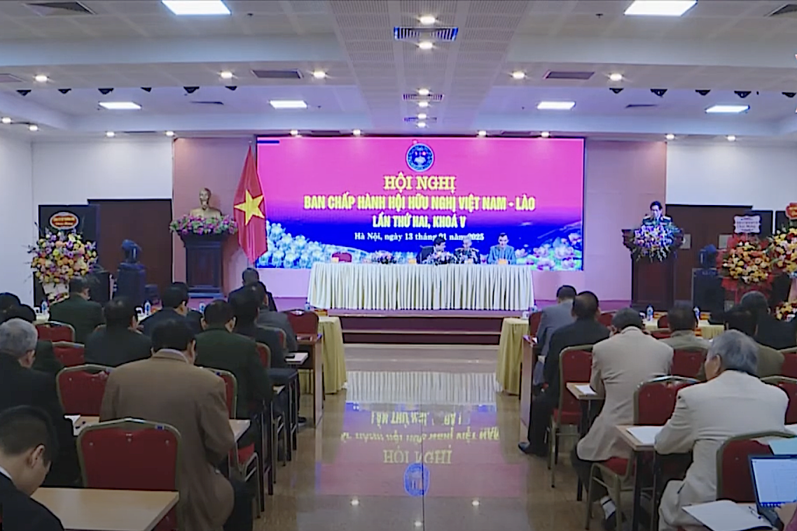 Giao lưu nhân dân Việt Nam - Lào ngày càng sâu rộng, gắn bó chặt chẽ