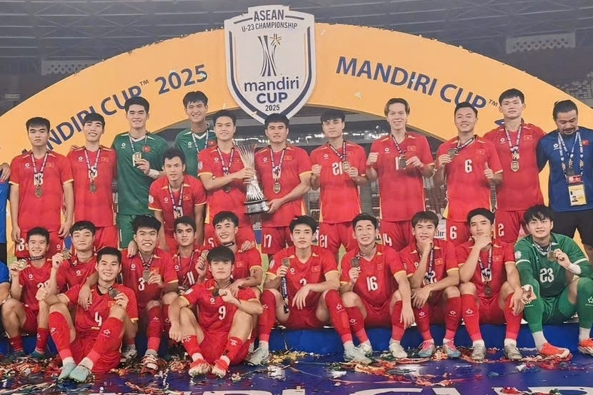 Hạ U23 Indonesia, U23 Việt Nam lần thứ 3 liên tiếp vô địch Đông Nam Á