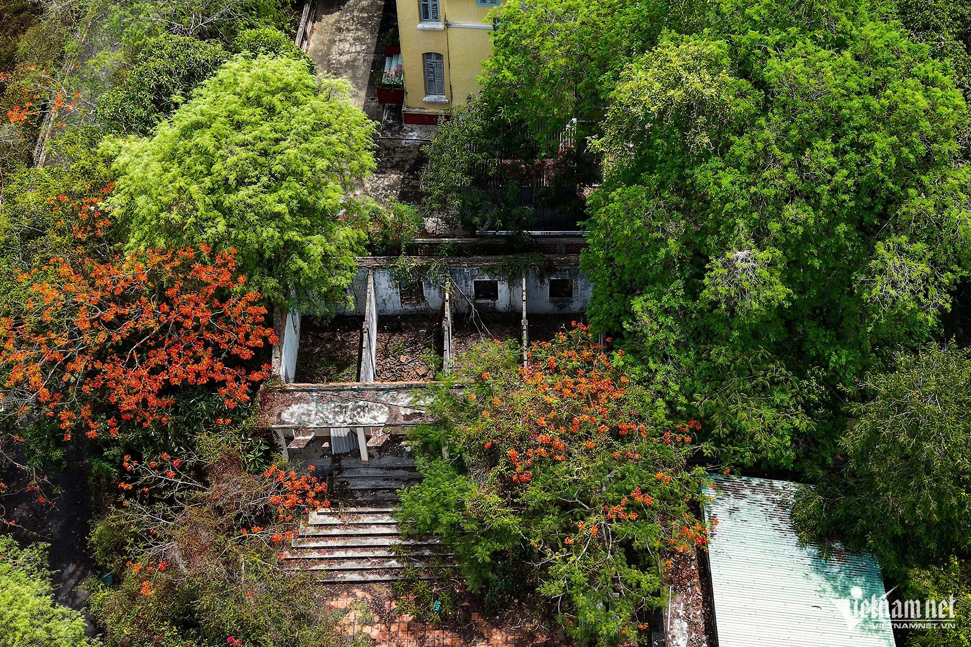 Lau Bao Dai o Nha Trang - Xuan Ngoc.jpg