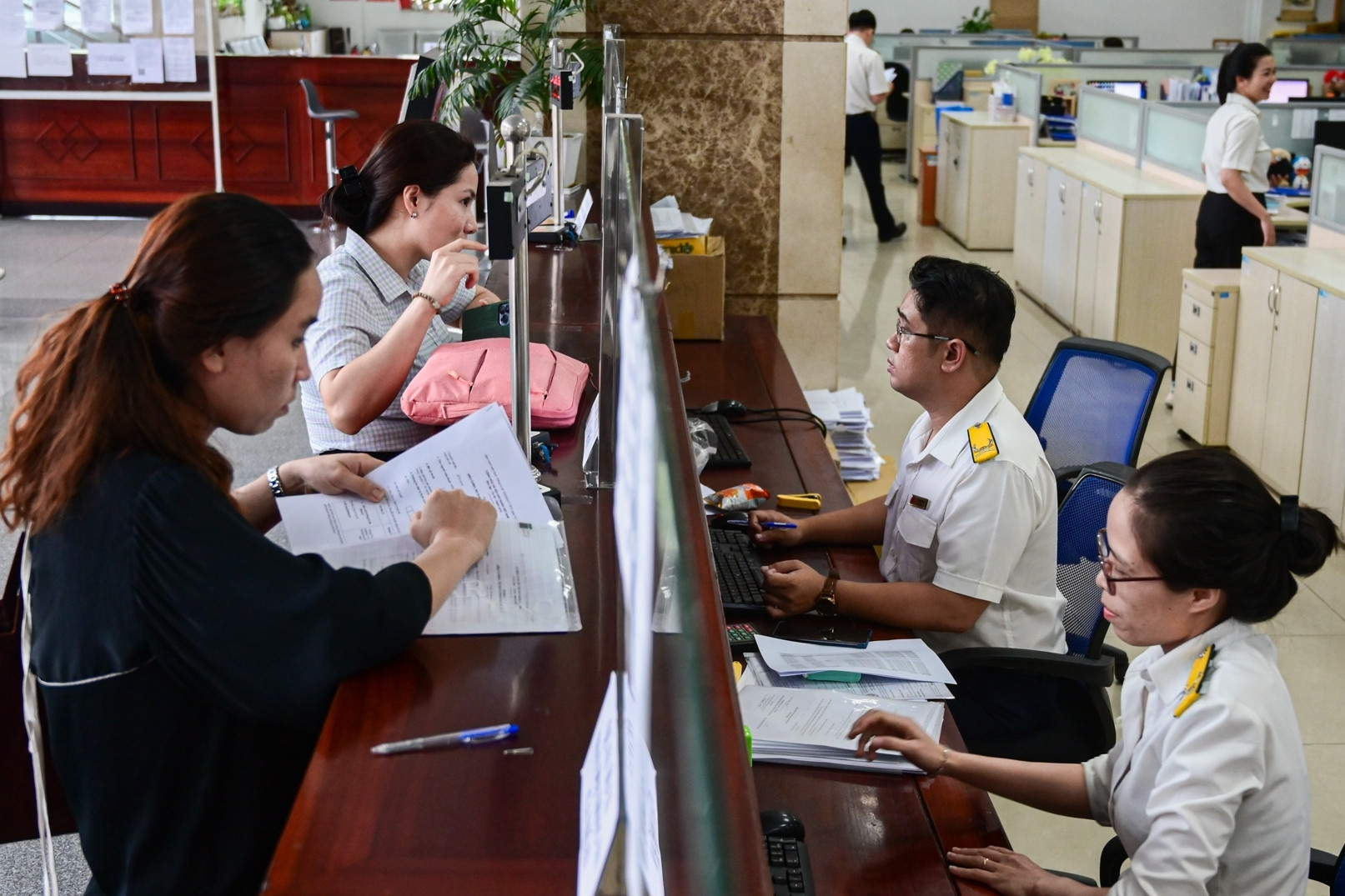 Nghĩ từ một vụ khởi tố doanh nhân