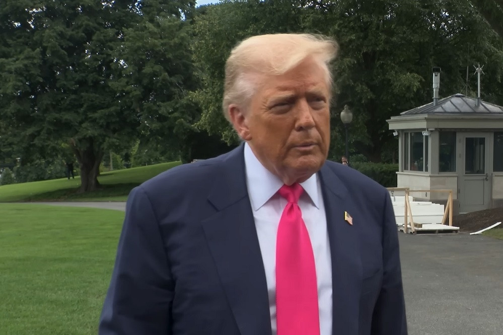 Ông Trump tuyên bố khởi động lại đàm phán thương mại với Thái Lan và Campuchia