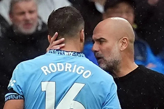 Real Madrid trả giá Rodri gây xôn xao, Man City không ngờ tới