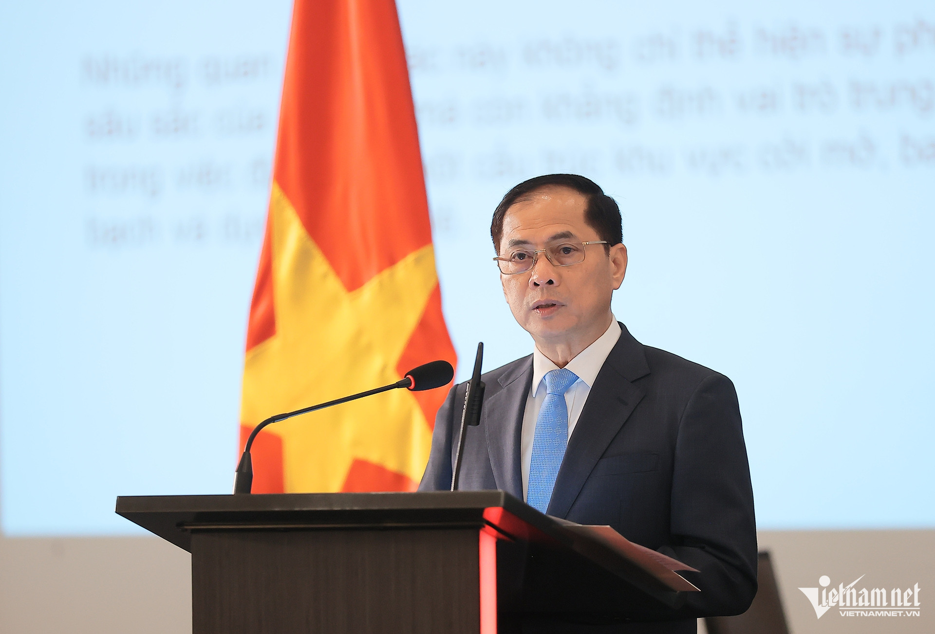 W-1HAI 13I5896.jpg