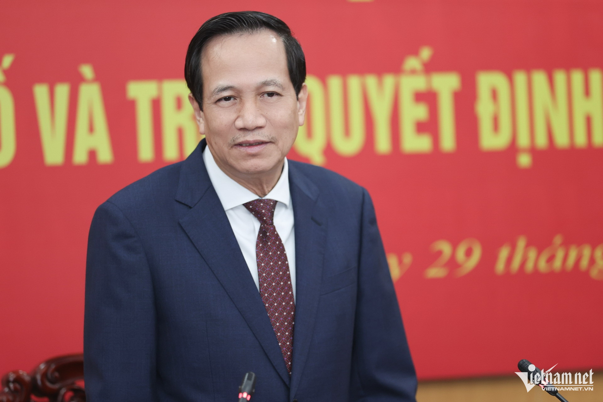 W-Bo truong Dao Ngoc Dung.jpg