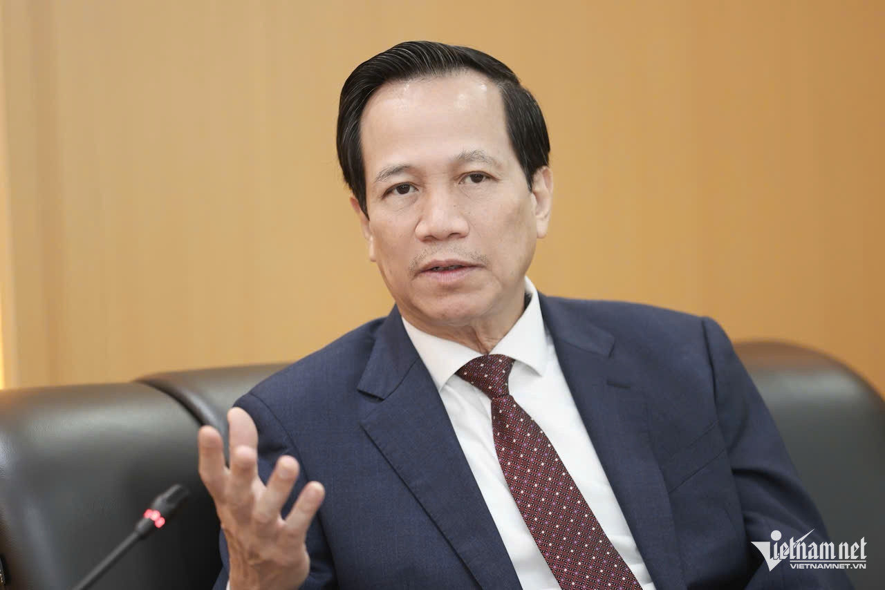 W-Bo truong Dao Ngoc Dung.jpg
