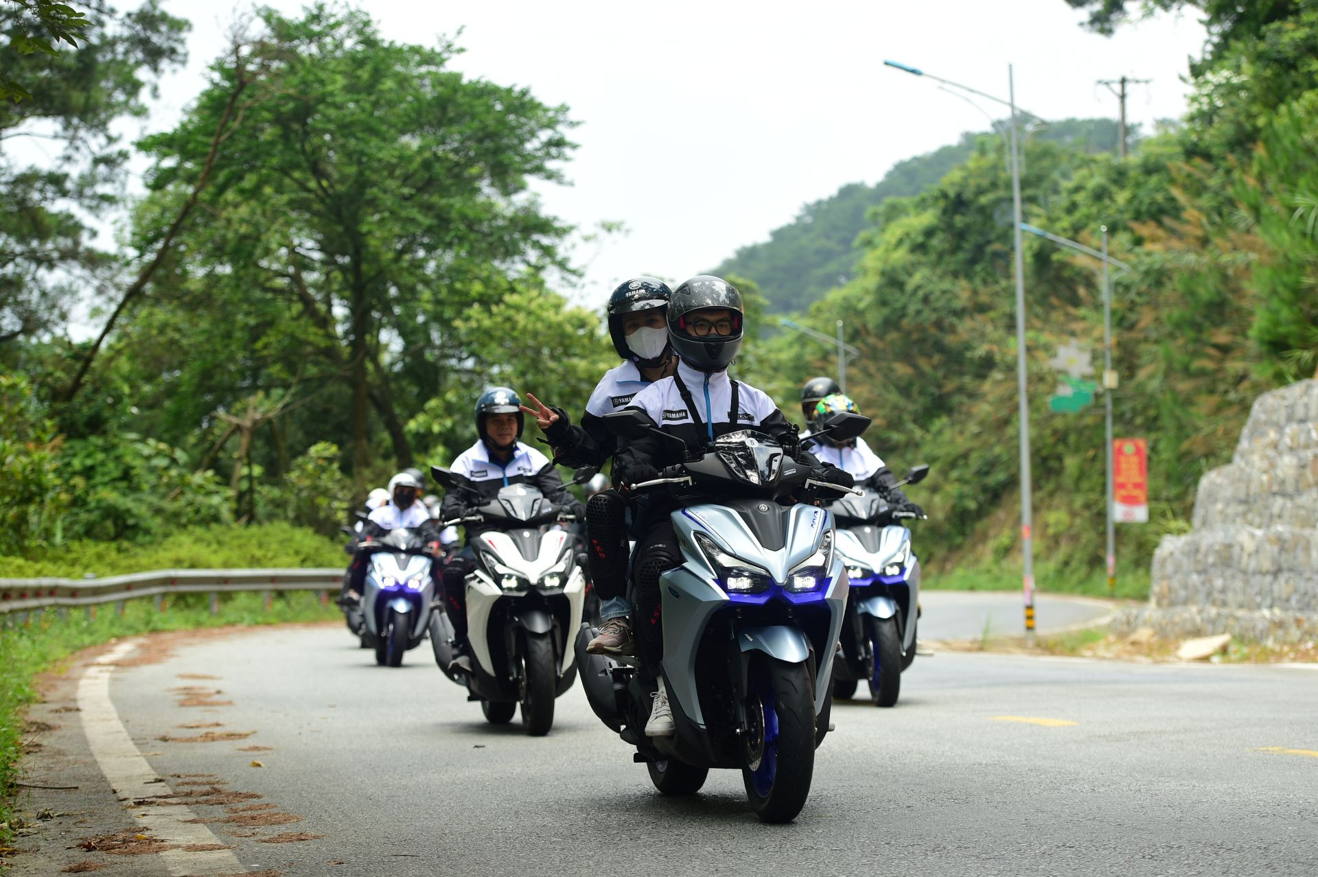 yamaha 4.JPG