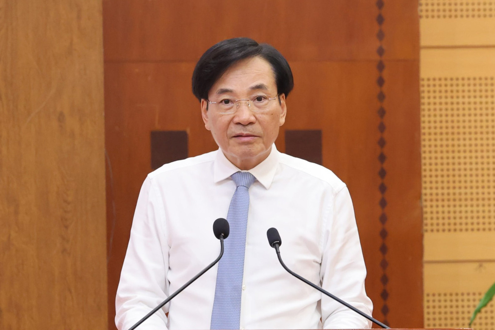 1 17515391214151580401185.jpg