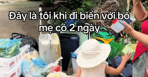 Du lịch Hạ Long 3 ngày, gia đình ở Hà Nội đem cả ‘quán tạp hóa’ đi cùng