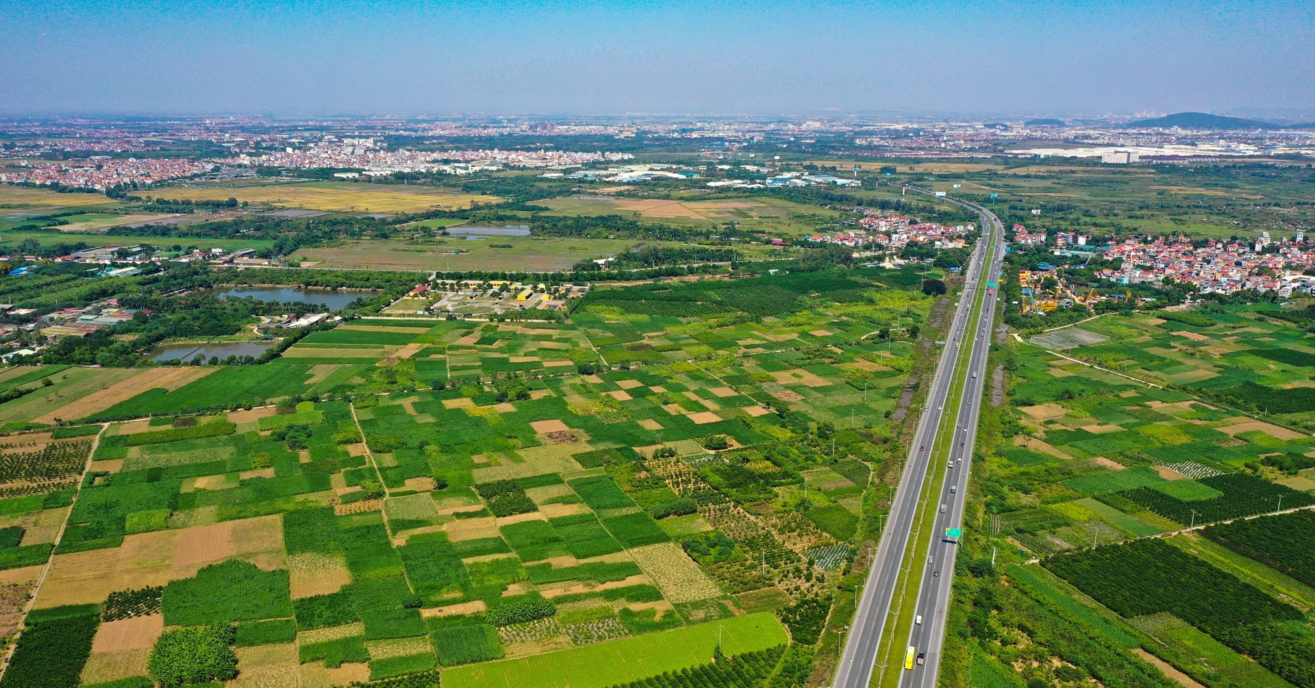 Giá đất sắp biến động lớn: Bước ngoặt chưa từng có hay ‘cú sốc’ mới cho thị trường?