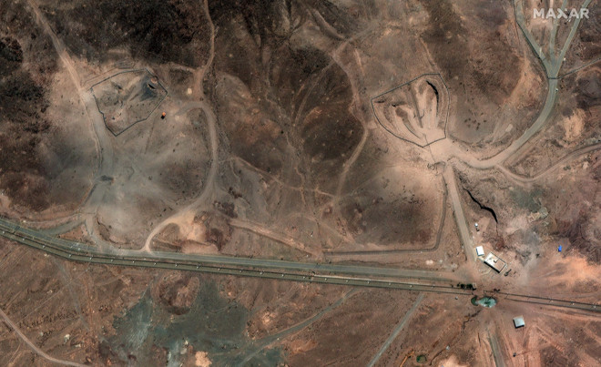 my iran co so hat nhan.jpg