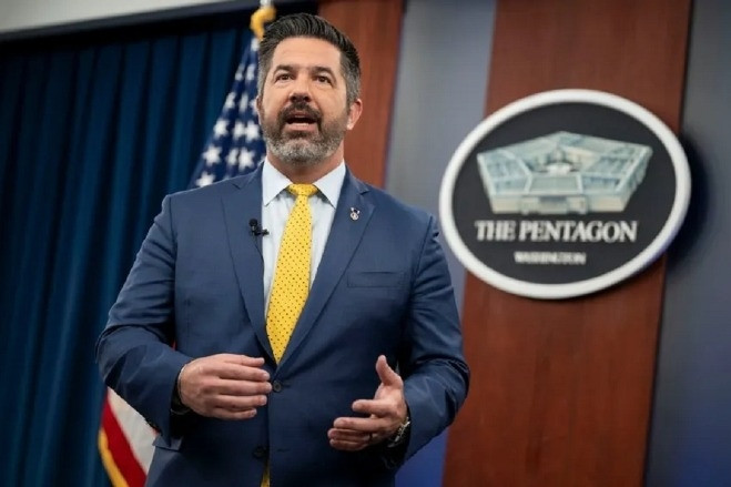 Mỹ trấn an Ukraine sau khi tạm dừng viện trợ một số loại vũ khí