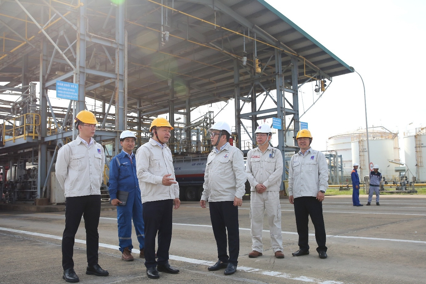 Nửa năm 2025, BSR đạt doanh thu hơn 69 nghìn tỷ, lợi nhuận vượt 93% kế hoạch