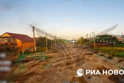 UAV Nga phá hủy xe tăng Leopard giá triệu đô của Ukraine