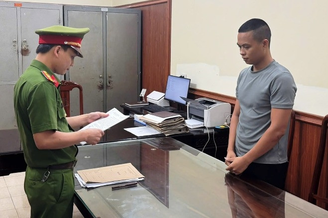 Siro của vợ chồng TikToker Hải Bé: Bất ngờ doanh thu trăm tỷ/năm, hàng giả giá 'chát'