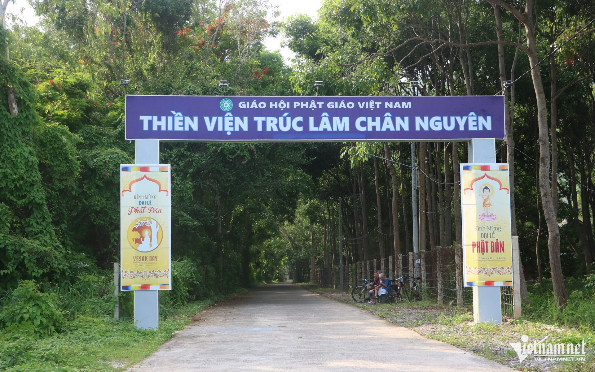 W-Thiền viện Trúc Lâm Chân Nguyên, chùa khỉ 6.JPG.jpg