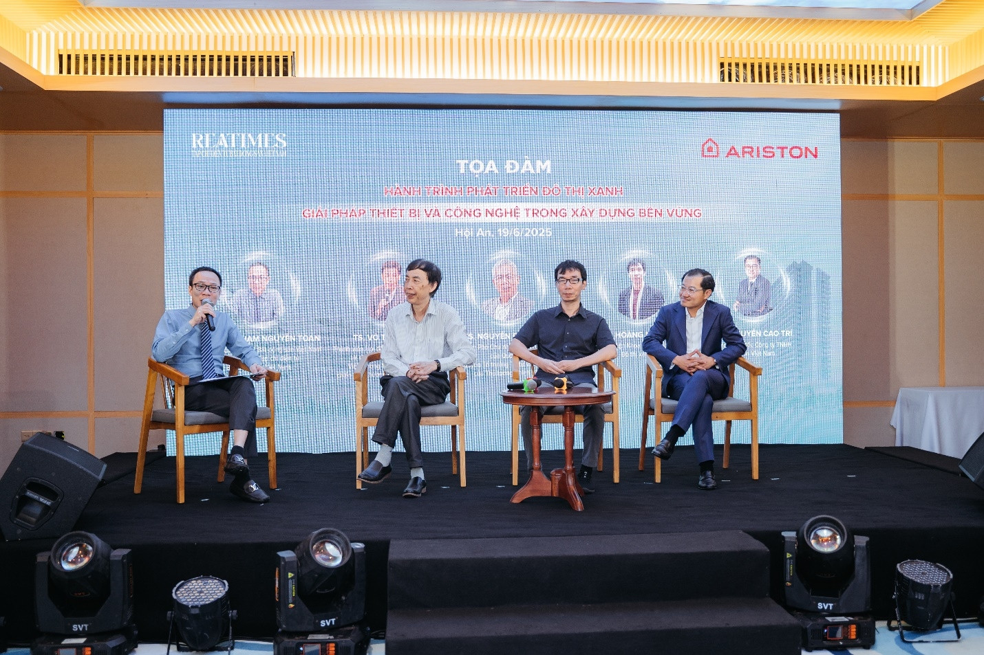 ‘Xanh hoá là mệnh lệnh sống còn trong cuộc đua phát triển đô thị bền vững’