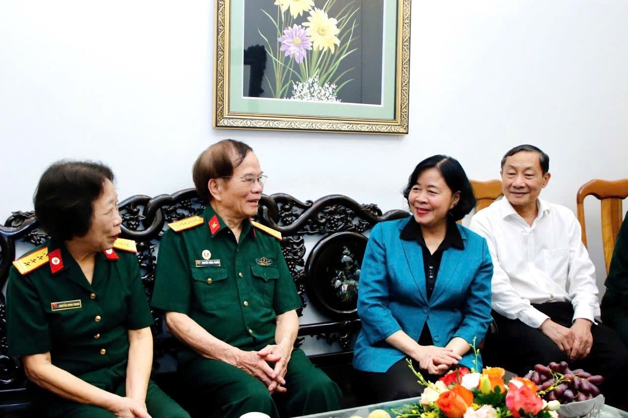 80 năm Quốc khánh 2/9: Hà Nội thăm hỏi, gặp mặt cán bộ lão thành cách mạng